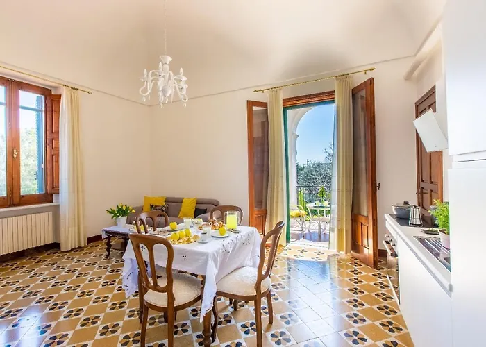 Lägenhet La Casa Di Lucrezia *