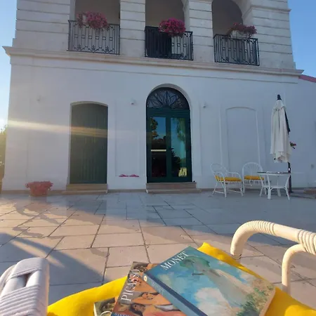 La Casa Di Lucrezia * Brindisi